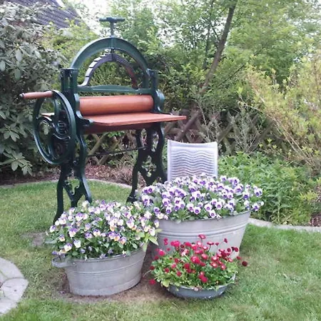 Xxs - Fuer 2 Gaeste Mit Terrasse Und Strandkorb